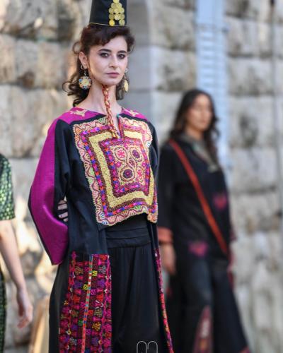 Dar Noora Modern Thoub