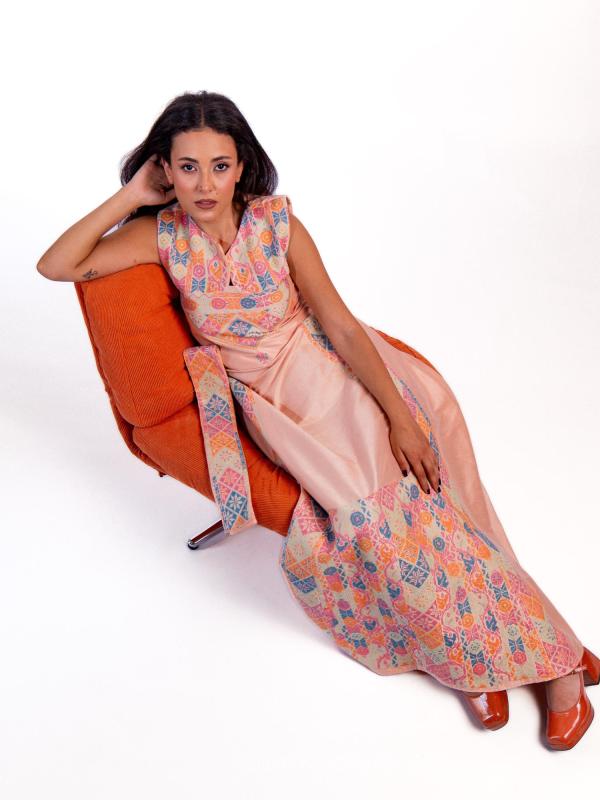 Dar Noora Signature dress