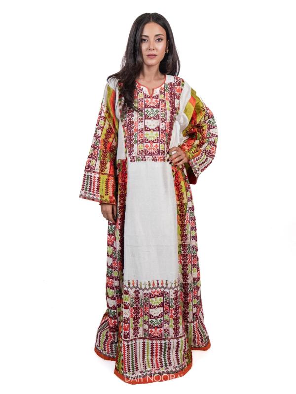 Dar Noora Signature Thoub